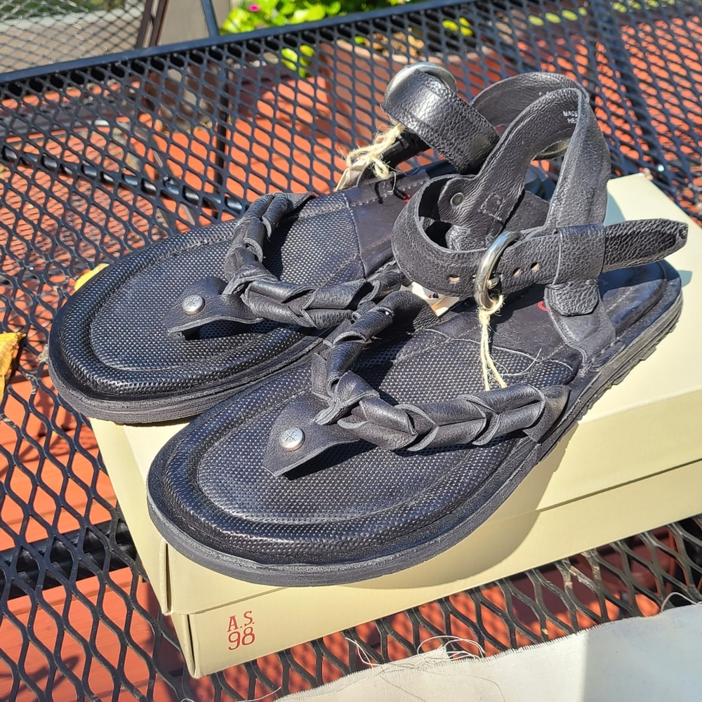 A.S. 98 Tarron black leather sandals